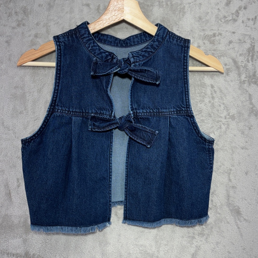 Anthropologie Pilcro Denim Cropped Back Tie Closure Tank Size S - Picture 5 of 9